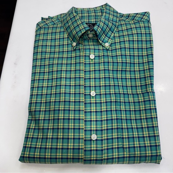 Jos A Bank Men’s Traveler's Collection Shirt Size M Long Sleeve Plaid Cotton NEW - Picture 7 of 9